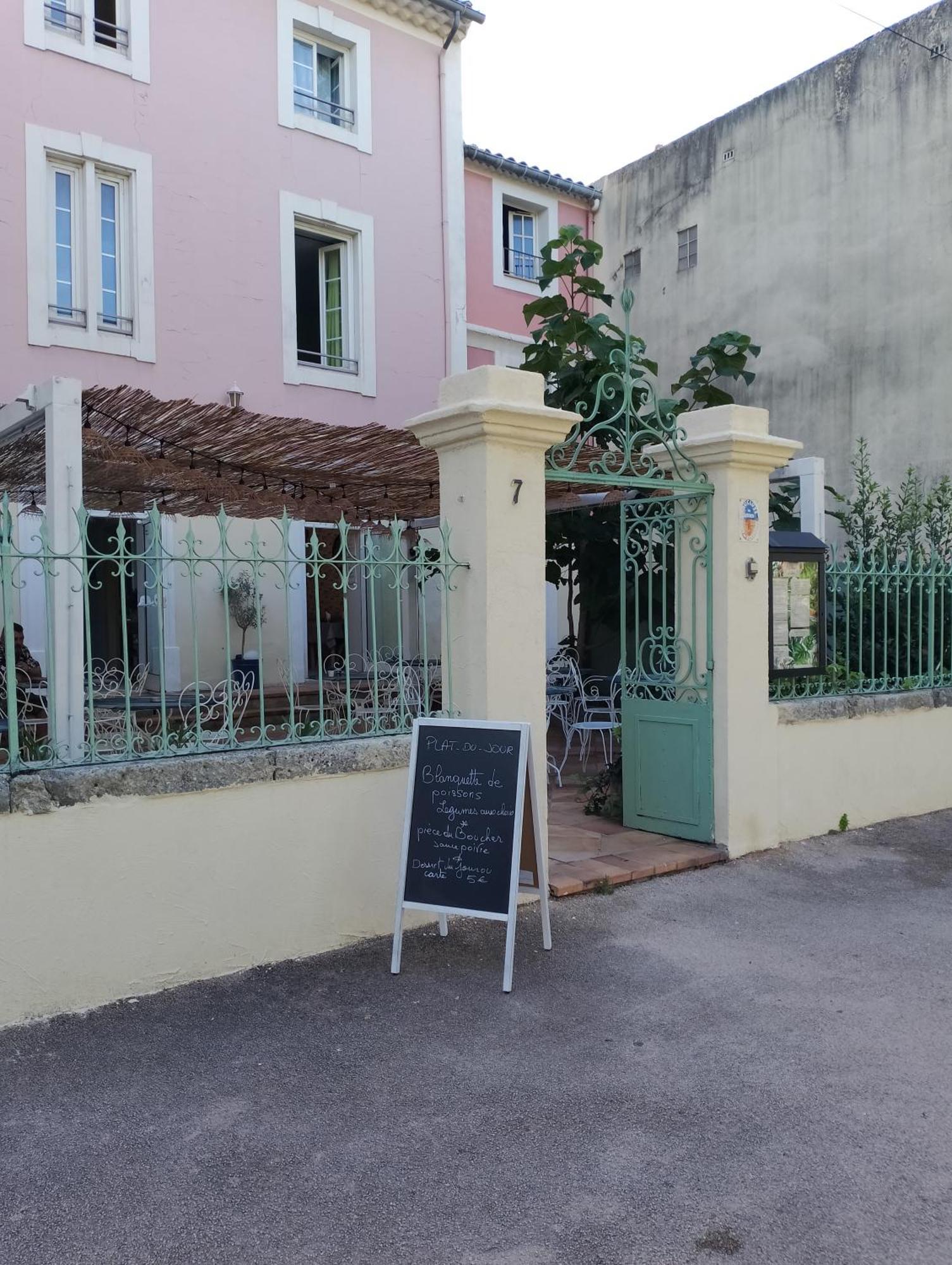 Le Patio De Fabio Bollène Exterior foto